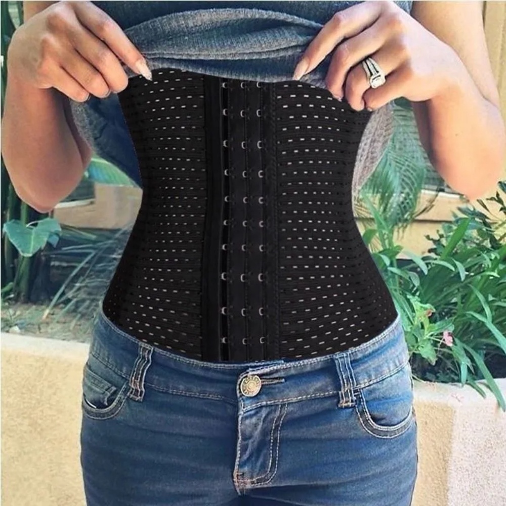 Waist Trainer 🩵 Brand New 🩵 Never Used